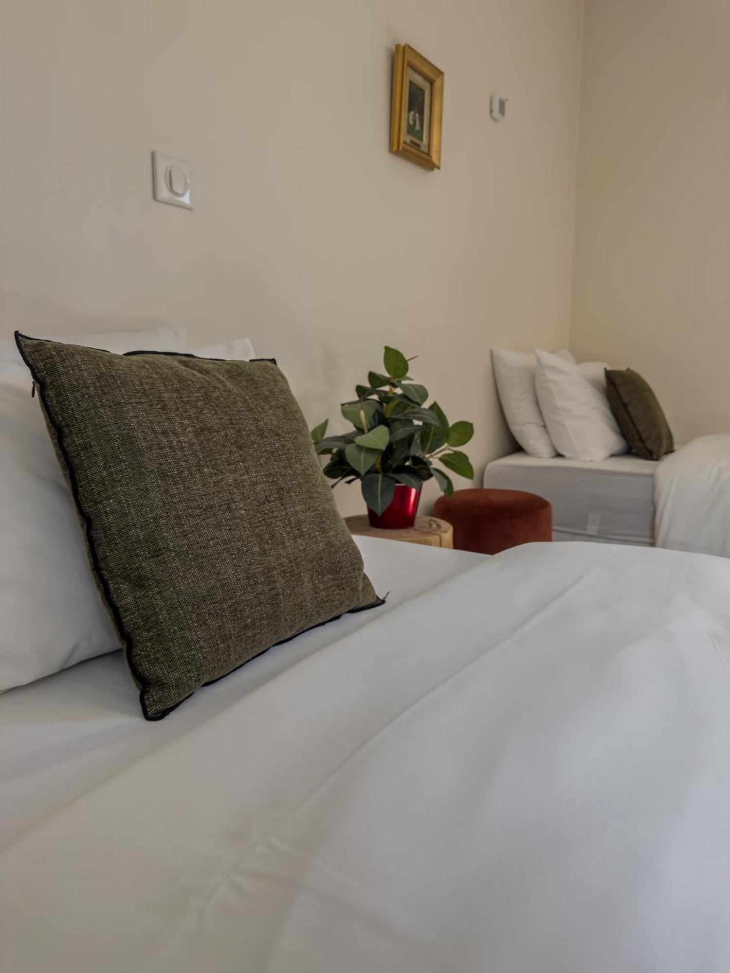 Duplex Lumineux 2 Chambres Centre Zone Pietonne 瓦朗斯 外观 照片